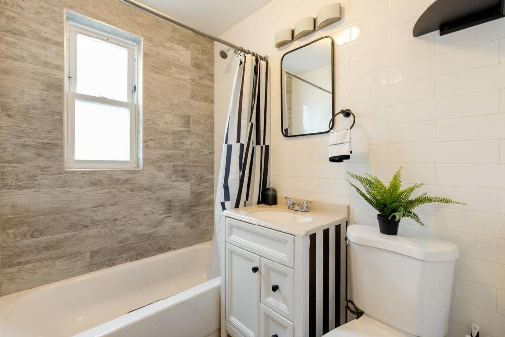 Zen Retreat Apartment New York Bagian luar foto